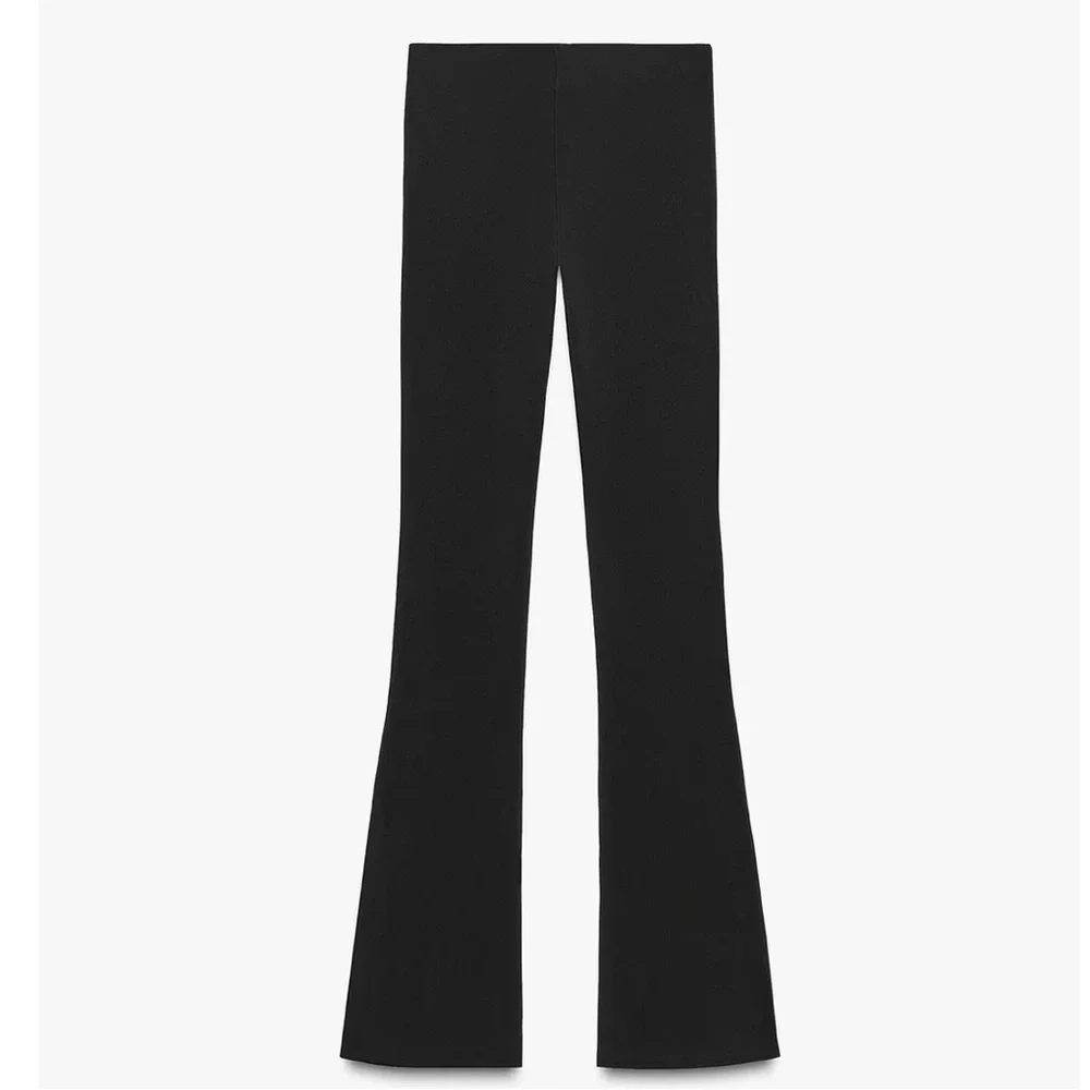 Zara NWT black gold button flare hem detail legging pants
